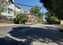 Tôi cần bán 100m2 đất khu dân cư 10 Mẫu Quận 2